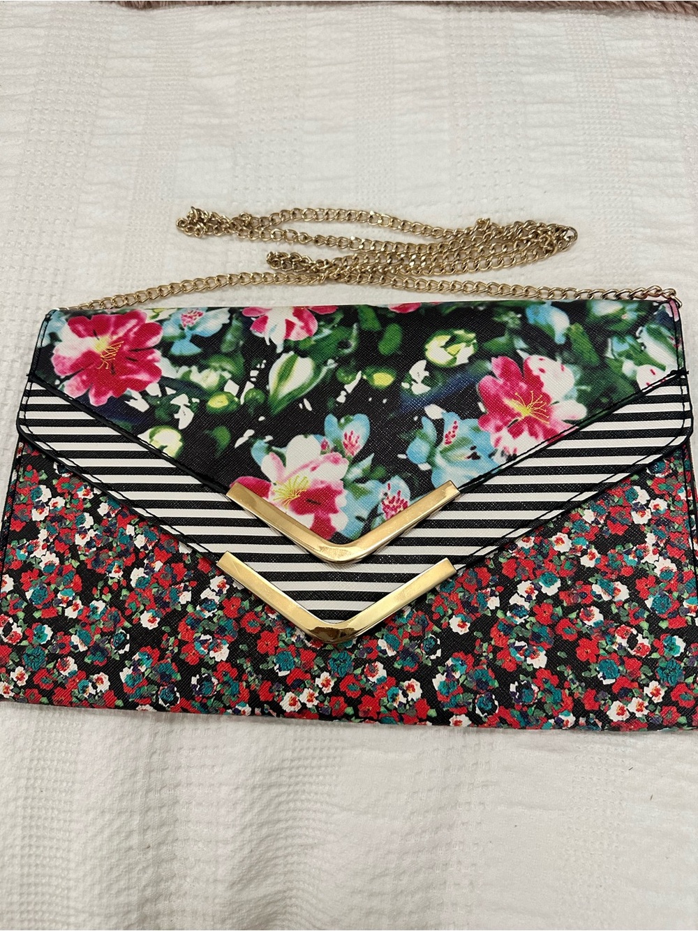 Aldo Floral Mixed-Print Chain Shoulder Clutch - Multicolor
